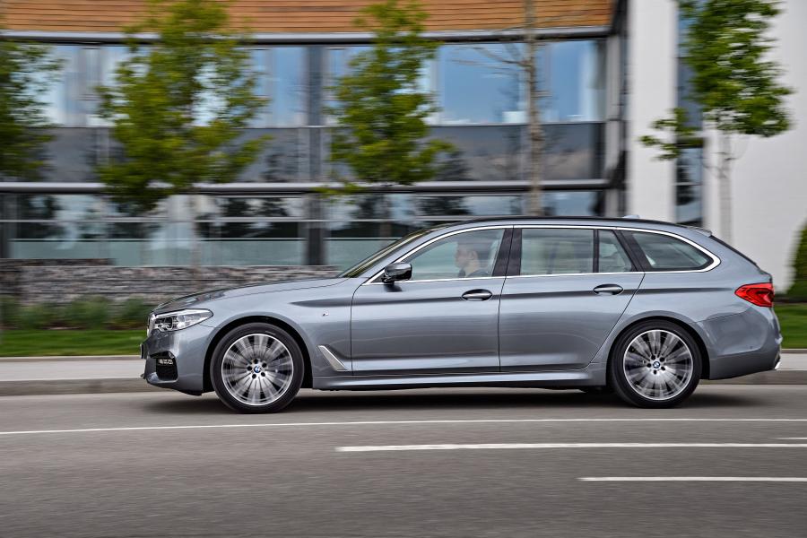  BMW 530d Touring M Sport 2017 года  (WW) (фото 5 из 40)